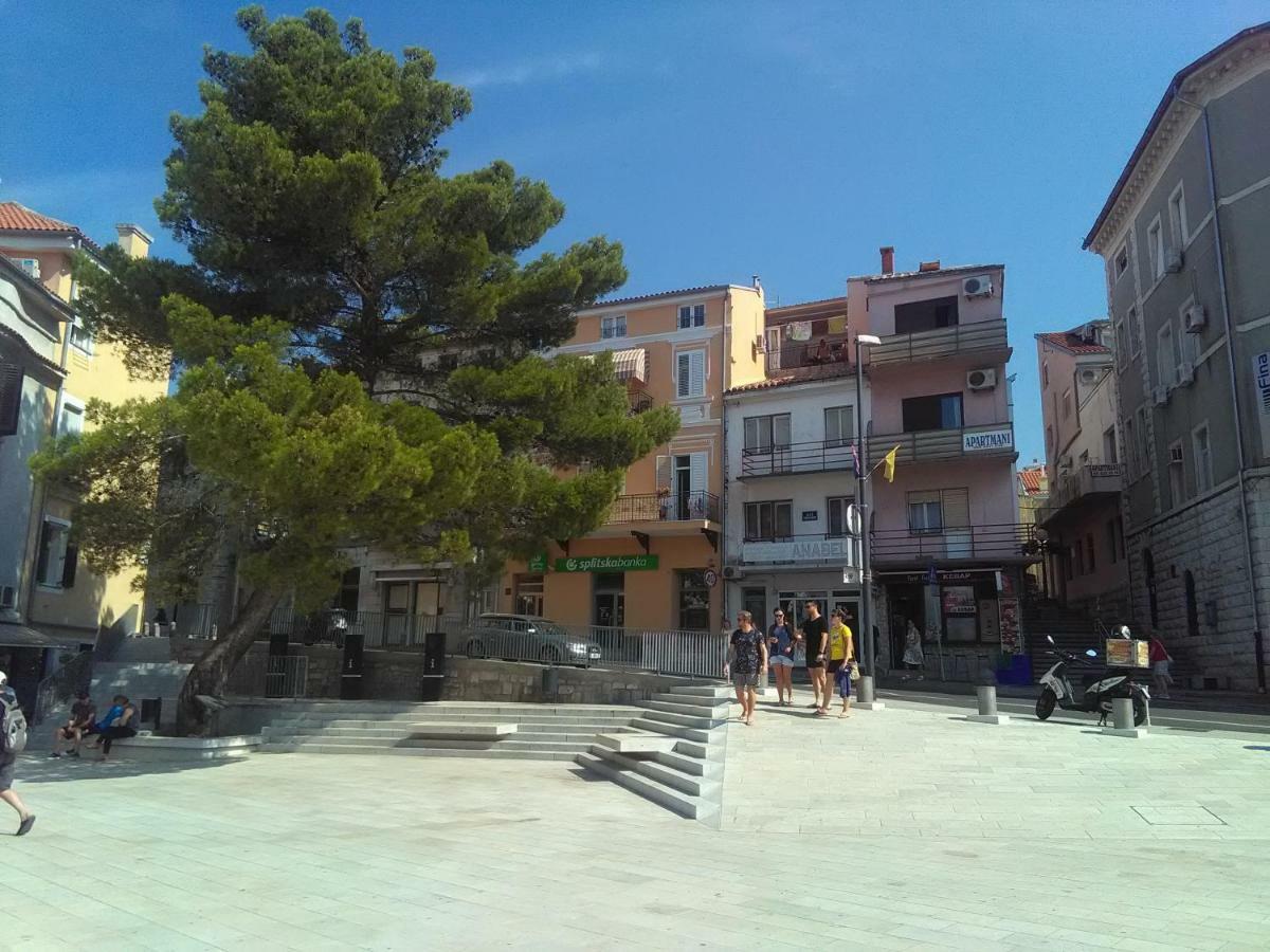 Apartment Sandra 2+2 *** Crikvenica Esterno foto